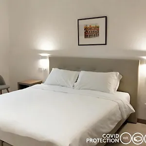 Apartment Via Poma Apartments&rooms, Verona