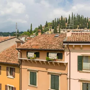 Apartment Luxury Design Apt With Amazing View, Verona