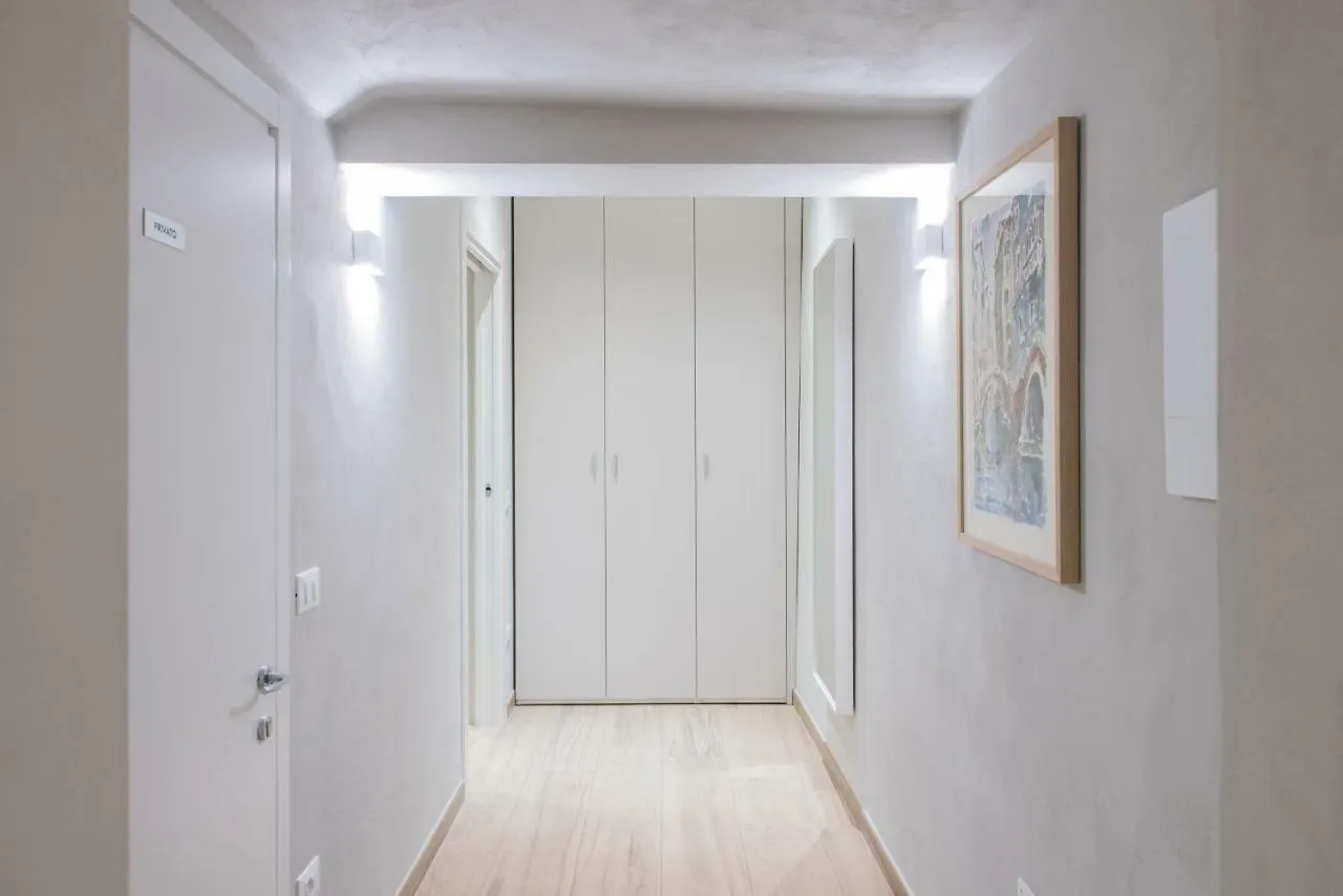 Atto Primo Studio Apartment Verona Italy